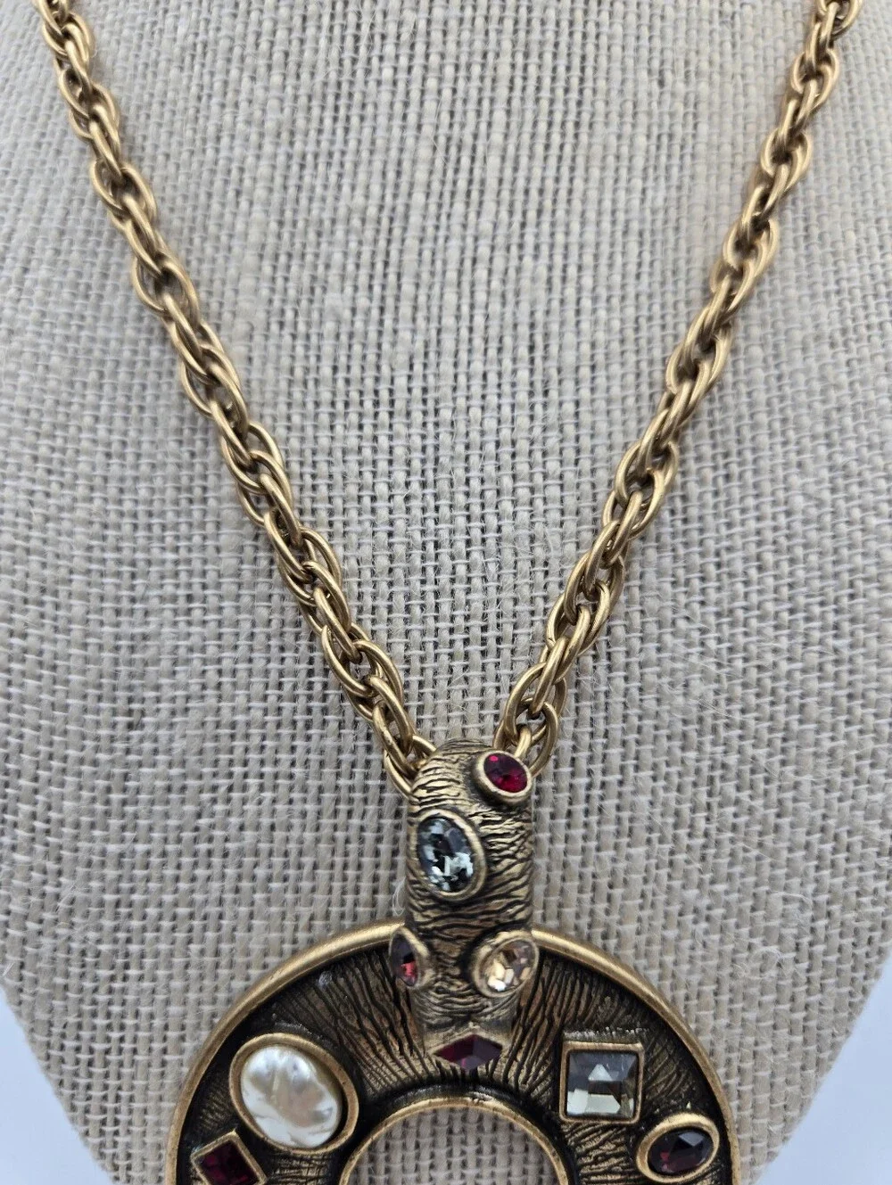 Chico's GoldTone Circle Pendant Necklace Color Crystal Pearl Accents MOD Retro